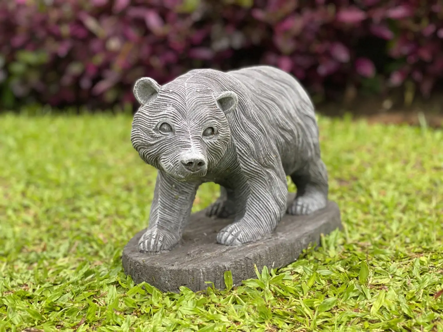 Product image 1 of the product “Jack - Walking bear on base. 32cm L | cast stone ”